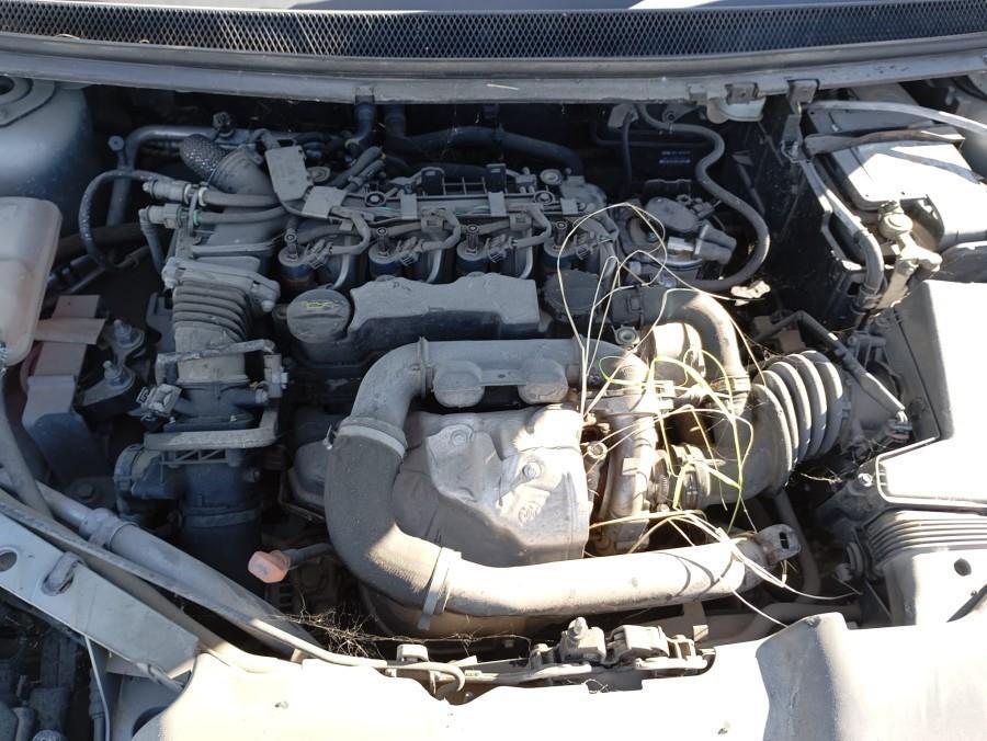 FARO-DELANTERO-DERECHO-FORD-FOCUS-CB4-1-6-TDCI-CAT-90-CV-Ano-2009-Auto-Desguace-Luque