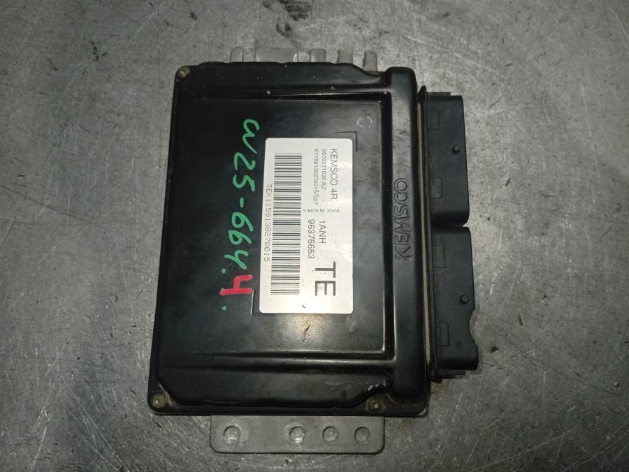 CENTRALITA-DE-MOTOR-DAEWOO-KALOS-1-2-CAT-72-CV-Ano-2003-Auto-Desguace-Luque