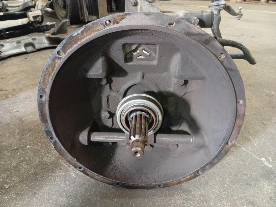 CAJA-DE-CAMBIOS-MANUAL-NISSAN-ATLEON-4-0-D-Ano-2004-Auto-Desguace-Luque