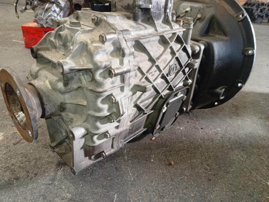 CAJA-DE-CAMBIOS-MANUAL-NISSAN-ATLEON-4-0-D-Ano-2004-Auto-Desguace-Luque