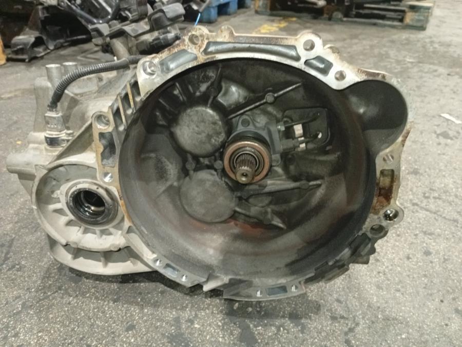 CAJA-DE-CAMBIOS-MANUAL-KIA-MAGENTIS-2-0-CRDI-Ano-2006-Auto-Desguace-Luque