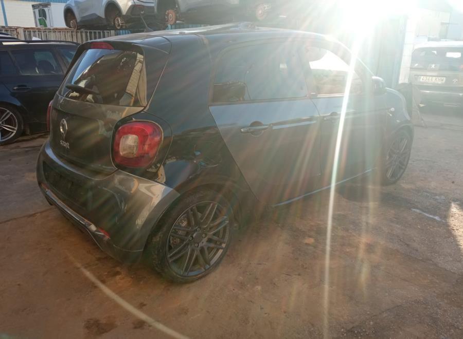 ALETA-DELANTERA-DERECHA-SMART-FORFOUR-0-9-TURBO-CAT-90-CV-Ano-2018-Auto-Desguace-Luque