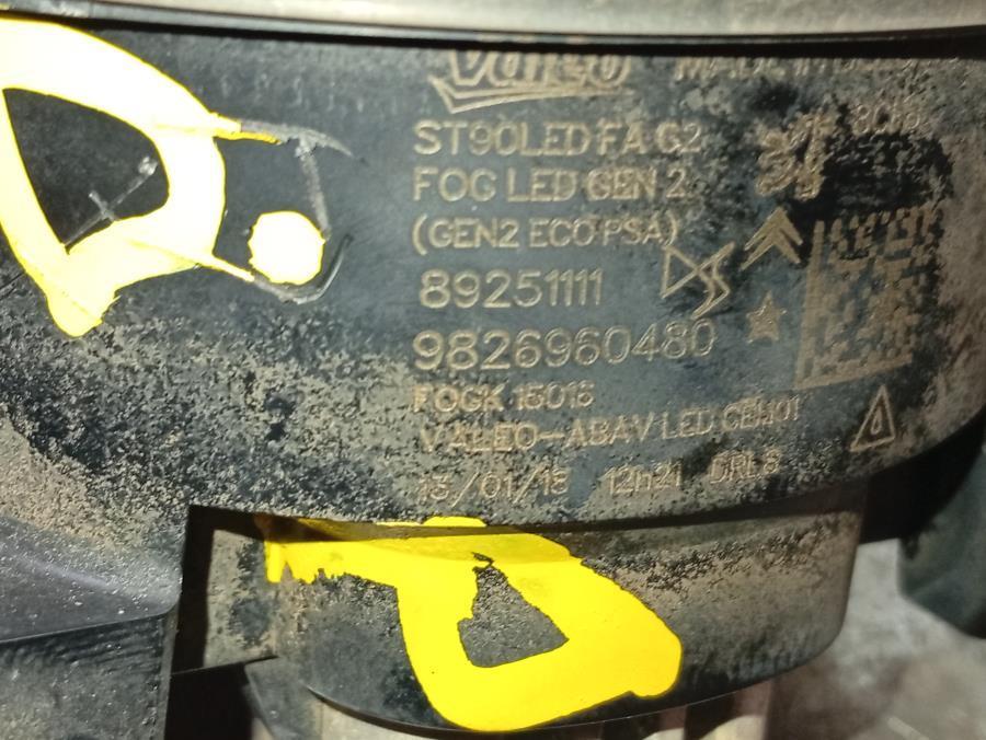 ANTINIEBLA-DELANTERO-DERECHO-PEUGEOT-3008-1-2-12V-E-THP-131-CV-Ano-2018-Auto-Desguace-Luque