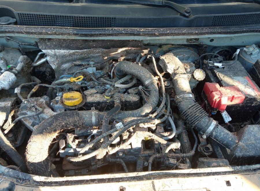 ALETA-DELANTERA-IZQUIERDA-DACIA-SANDERO-III-1-0-TCE-CAT-91-CV-Ano-2023-Auto-Desguace-Luque