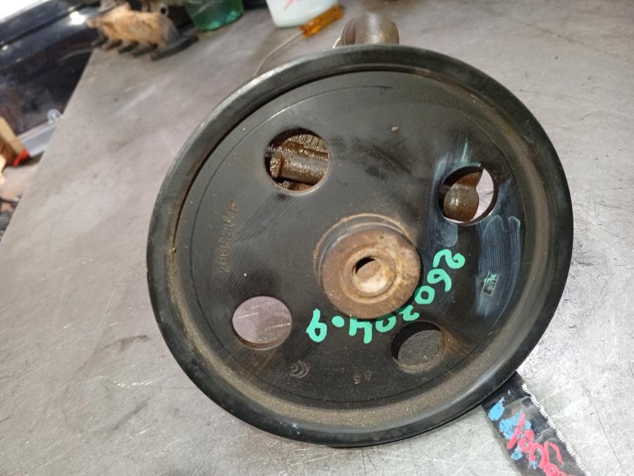 BOMBA-DE-DIRECCION-HIDRAULICA-CHRYSLER-VOYAGER-RG-2-8-CRD-Ano-2006-Auto-Desguace-Luque