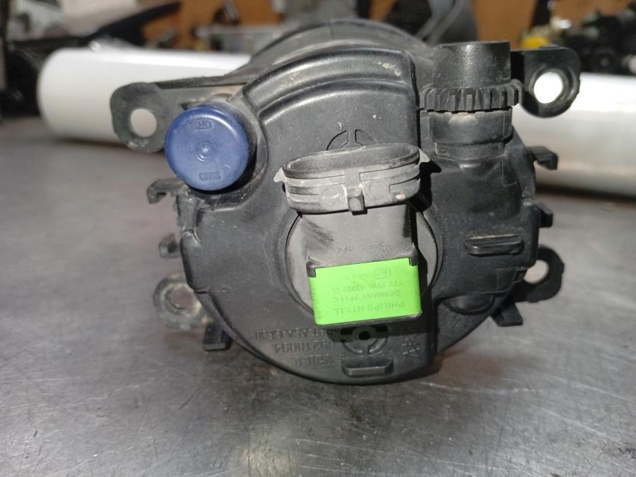 ANTINIEBLA-DELANTERO-DERECHO-DACIA-SANDERO-STEPWAY-1-5-DCI-DIESEL-FAP-CAT-88-CV-Ano-2012-Auto-Desguace-Luque