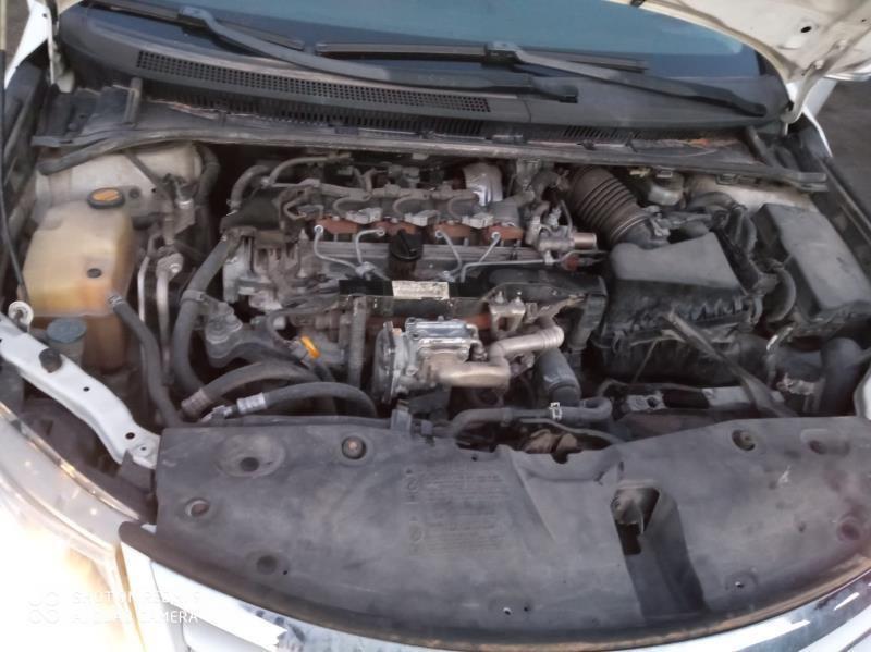 PILOTO-TRASERO-DERECHO-TOYOTA-AVENSIS-2-0-D-4D-Ano-2013-Auto-Desguace-Luque
