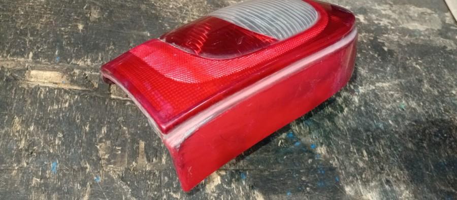 PILOTO-TRASERO-IZQUIERDO-CITROEN-XSARA-PICASSO-2-0-HDI-90CV-Ano-2001-Auto-Desguace-Luque