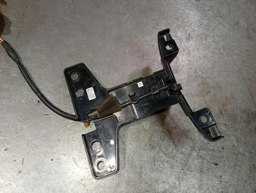 CAMARA-PARAGOLPES-DELANTERO-MAZDA-CX-5-2-0-CAT-164-CV-Ano-2019-Auto-Desguace-Luque