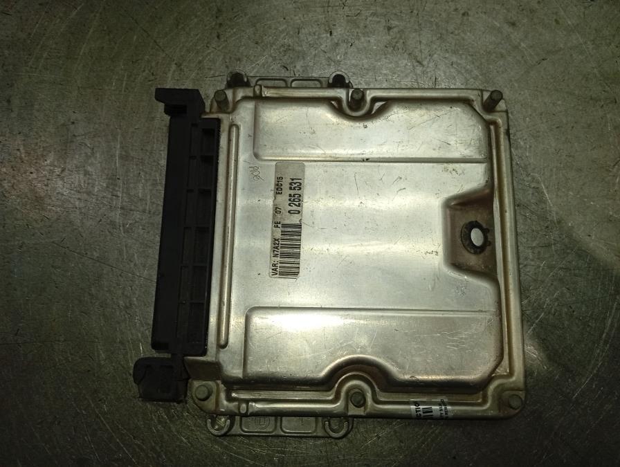 CENTRALITA-DE-MOTOR-PEUGEOT-307-2-0-HDI-90CV-Ano-2001-Auto-Desguace-Luque