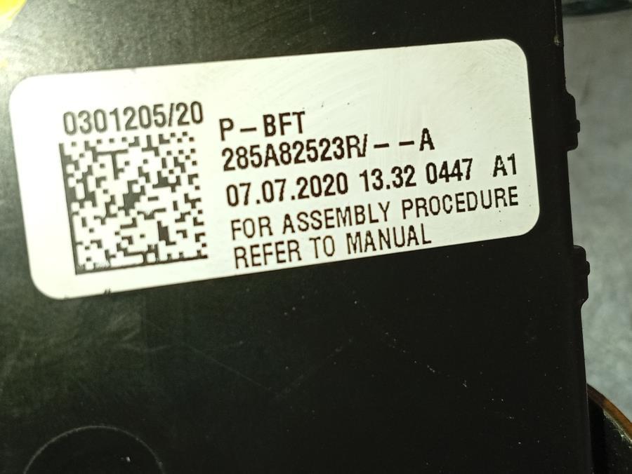 FUSIBLE-RELE-BATERIA-RENAULT-CLIO-V-1-6-HIBRIDO-103-KW-E-TECH-140-CV-Ano-2021-Auto-Desguace-Luque