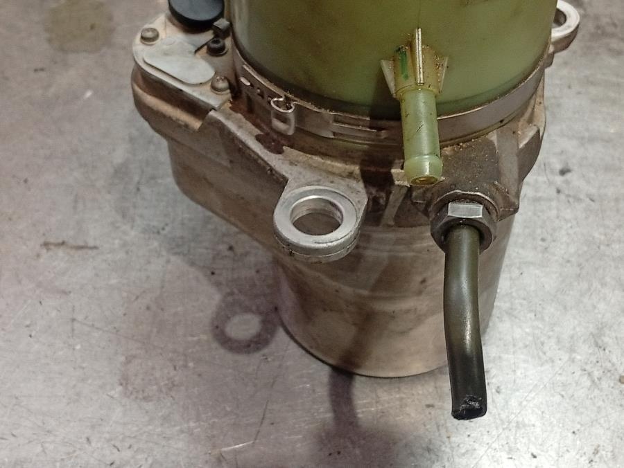 BOMBA-DE-DIRECCION-ELECTRICA-FORD-FOCUS-CB4-1-6-TDCI-CAT-90-CV-Ano-2009-Auto-Desguace-Luque