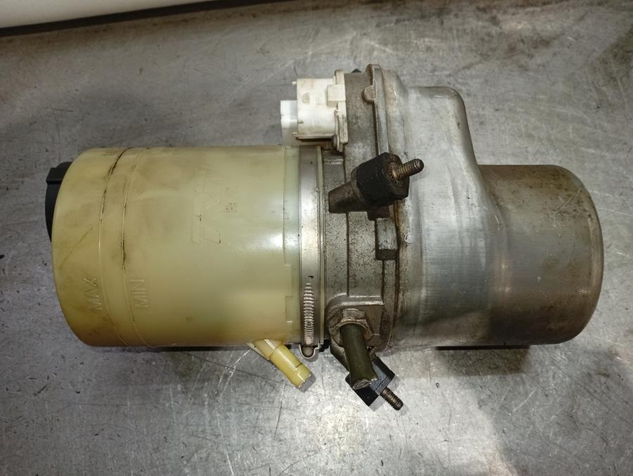 BOMBA-DE-DIRECCION-ELECTRICA-OPEL-VECTRA-C-BERLINA-2-0-DTI-101-CV-Ano-2002-Auto-Desguace-Luque