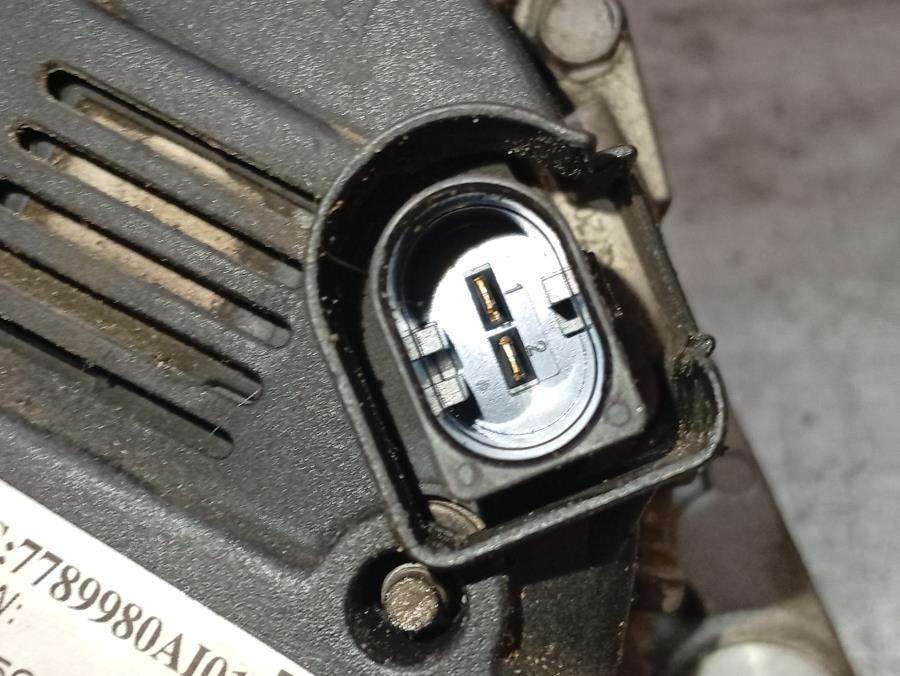 ALTERNADOR-BMW-SERIE-3-BERLINA-E46-330D-204CV-Ano-2002-Auto-Desguace-Luque