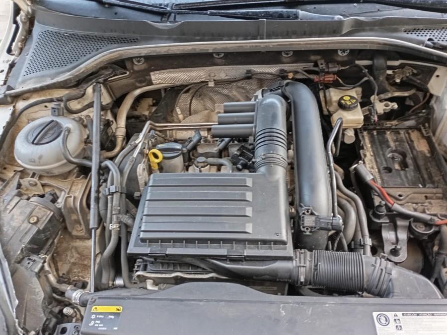 MOTOR-COMPLETO-VOLKSWAGEN-GOLF-VII-1-2-TSI-Ano-2014-Auto-Desguace-Luque