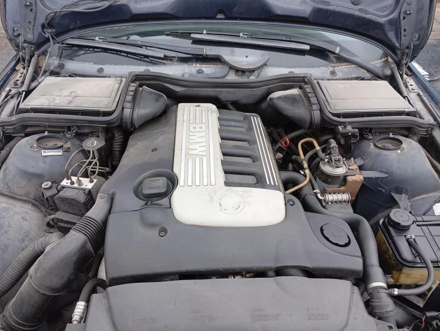 PILOTO-TRASERO-DERECHO-BMW-SERIE-5-BERLINA-E39-525-D-Ano-2001-Auto-Desguace-Luque