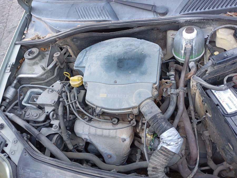 MOTOR-COMPLETO-RENAULT-CLIO-II-FASE-I-1-4-16V-Ano-2000-Auto-Desguace-Luque