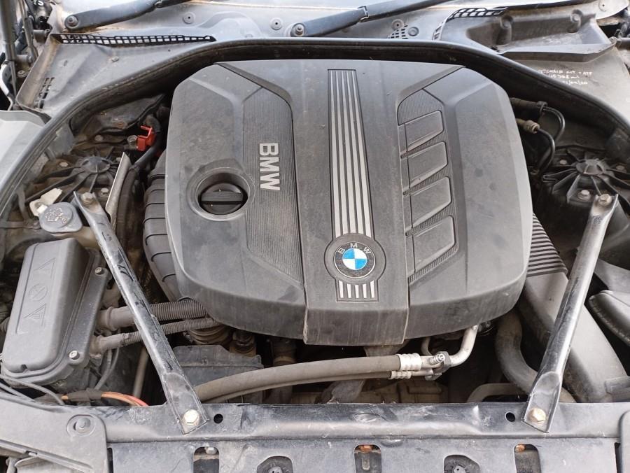 ANTINIEBLA-DELANTERO-DERECHO-BMW-SERIE-5-F10-520-D-Ano-2013-Auto-Desguace-Luque