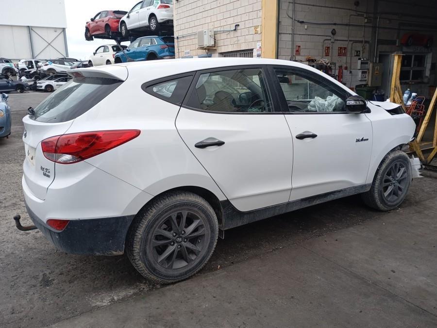 PILOTO-TRASERO-IZQUIERDO-HYUNDAI-IX35-1-6GDI-Ano-2015-Auto-Desguace-Luque