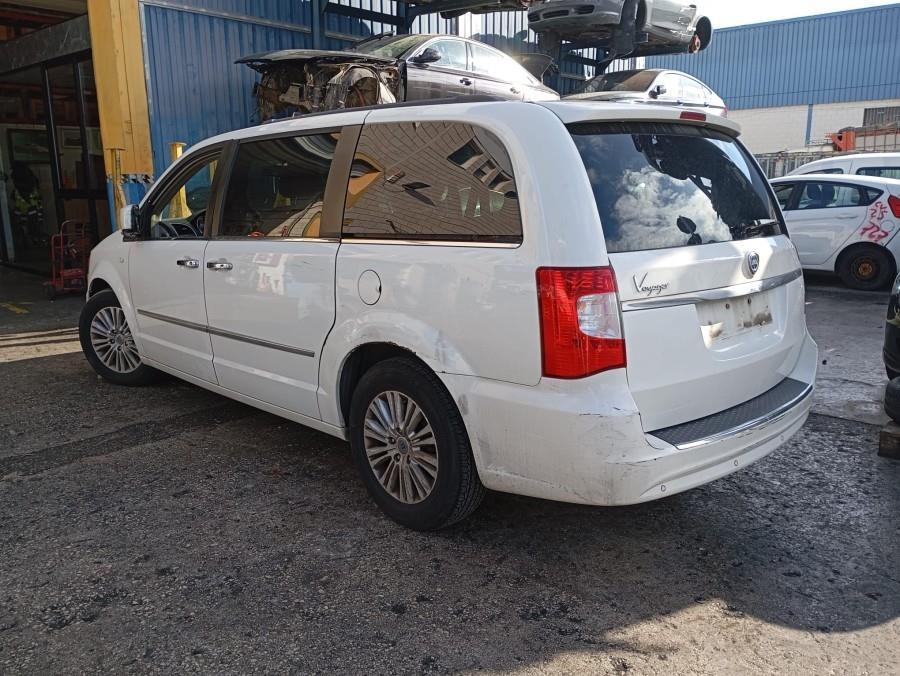 MOTOR-COMPLETO-LANCIA-VOYAGER-2-8-CRD-Ano-2012-Auto-Desguace-Luque