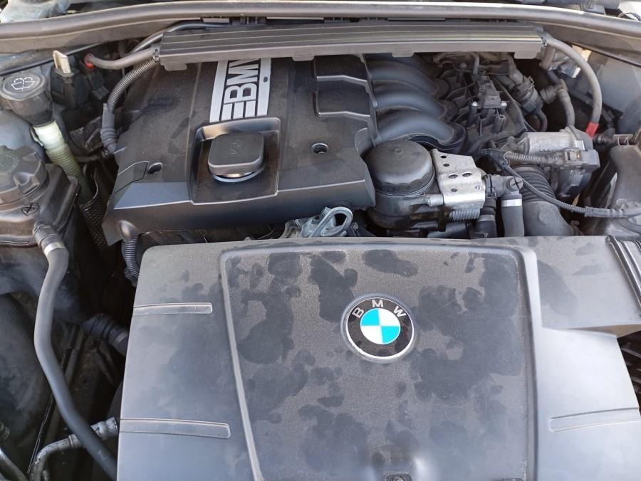 ANTINIEBLA-DELANTERO-DERECHO-BMW-SERIE-3-E90-320-i-Ano-2009-Auto-Desguace-Luque