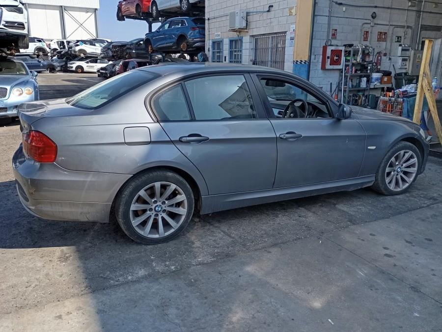 PILOTO-TRASERO-DERECHO-PORTON-BMW-SERIE-3-E90-320-i-Ano-2009-Auto-Desguace-Luque