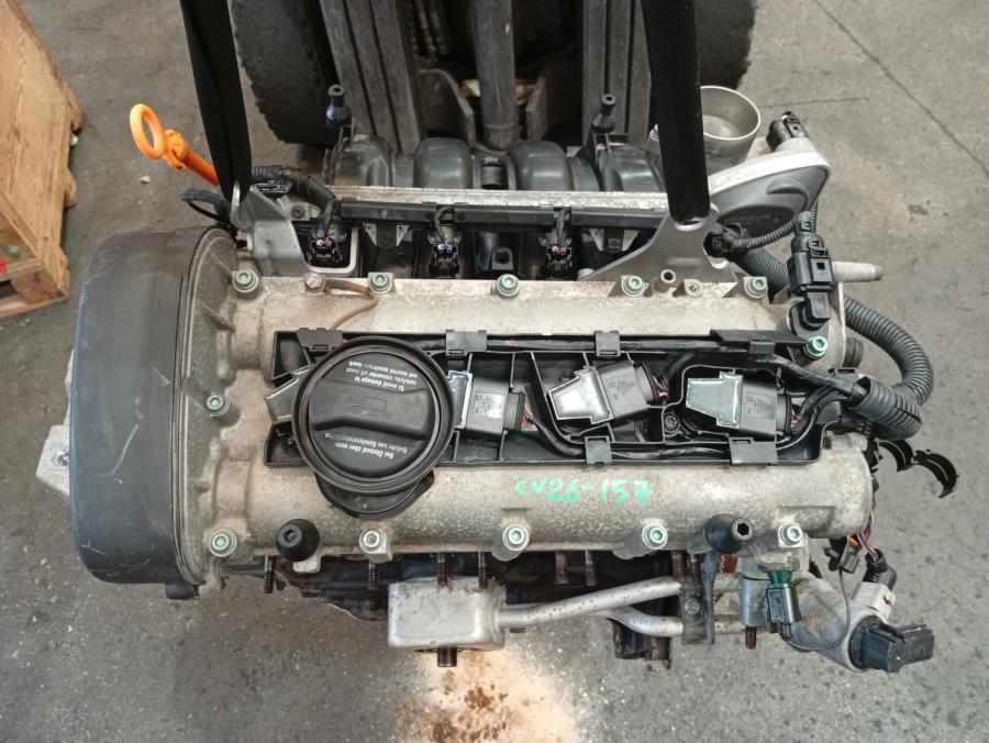 MOTOR-COMPLETO-VOLKSWAGEN-GOLF-IV-BERLINA-1J1-1-6-16V-105CV-Ano-2001-Auto-Desguace-Luque