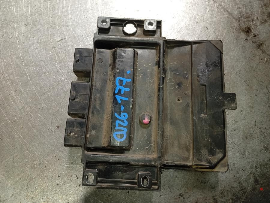 CENTRALITA-DE-MOTOR-RENAULT-CLIO-III-1-5-DCI-DIESEL-CAT-86-CV-Ano-2008-Auto-Desguace-Luque