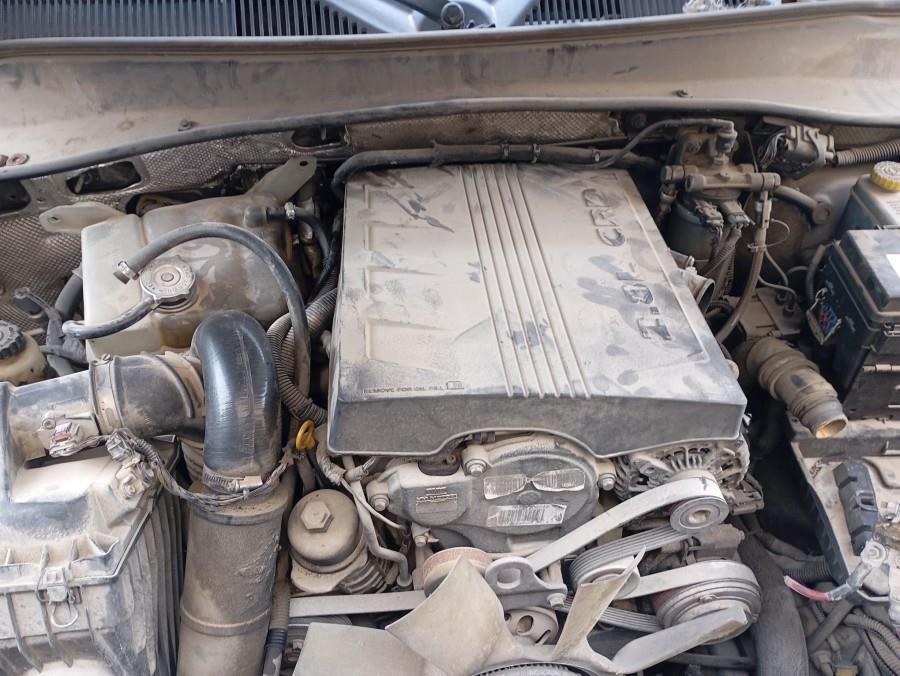 ANTINIEBLA-DELANTERO-DERECHO-DODGE-NITRO-2-8-CRD-177-CV-Ano-2008-Auto-Desguace-Luque