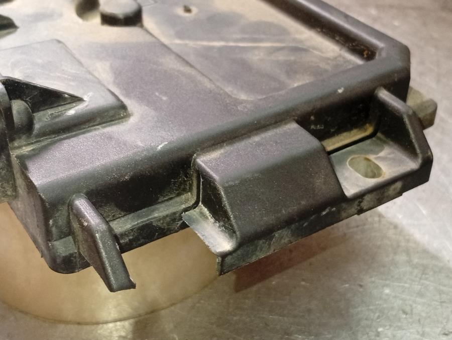 CENTRALITA-DE-MOTOR-PEUGEOT-206-1-9-D-Ano-2002-Auto-Desguace-Luque