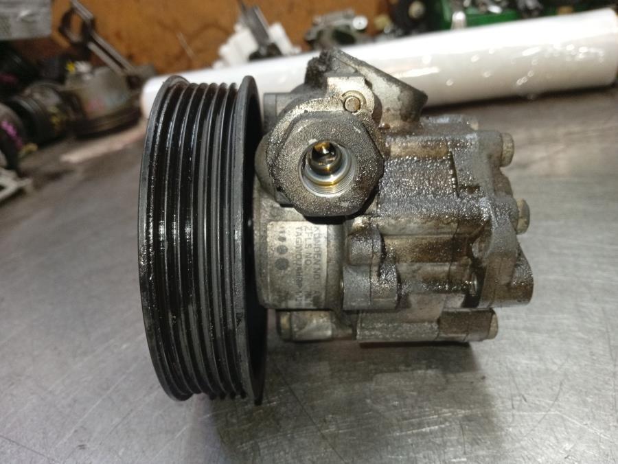 BOMBA-DE-DIRECCION-HIDRAULICA-MERCEDES-SPRINTER-W906-210-CDI-Ano-2015-Auto-Desguace-Luque