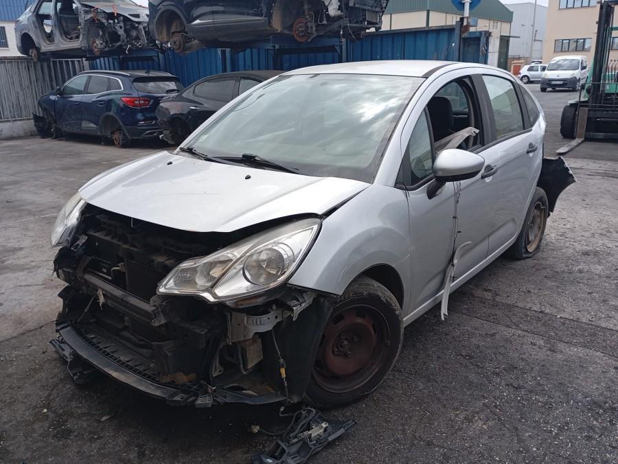 PILOTO-TRASERO-DERECHO-PORTON-CITROEN-C3-1-0-VTI-Ano-2014-Auto-Desguace-Luque