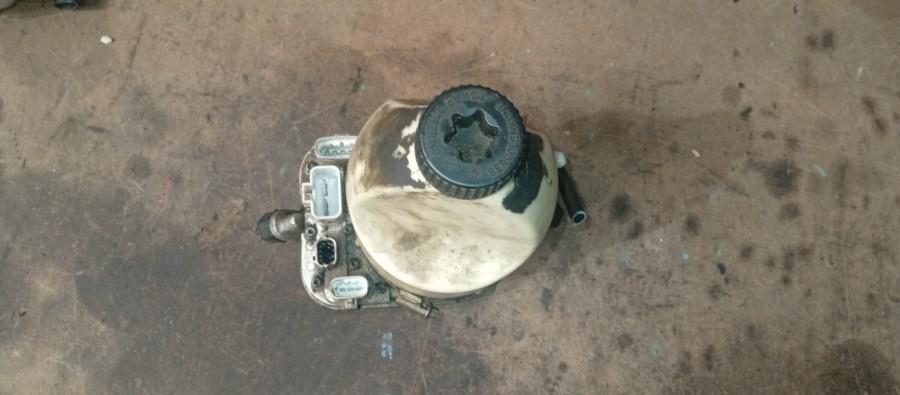 BOMBA-DE-DIRECCION-ELECTRICA-OPEL-VECTRA-C-1-9-CDTI-120-CV-Ano-2007-Auto-Desguace-Luque