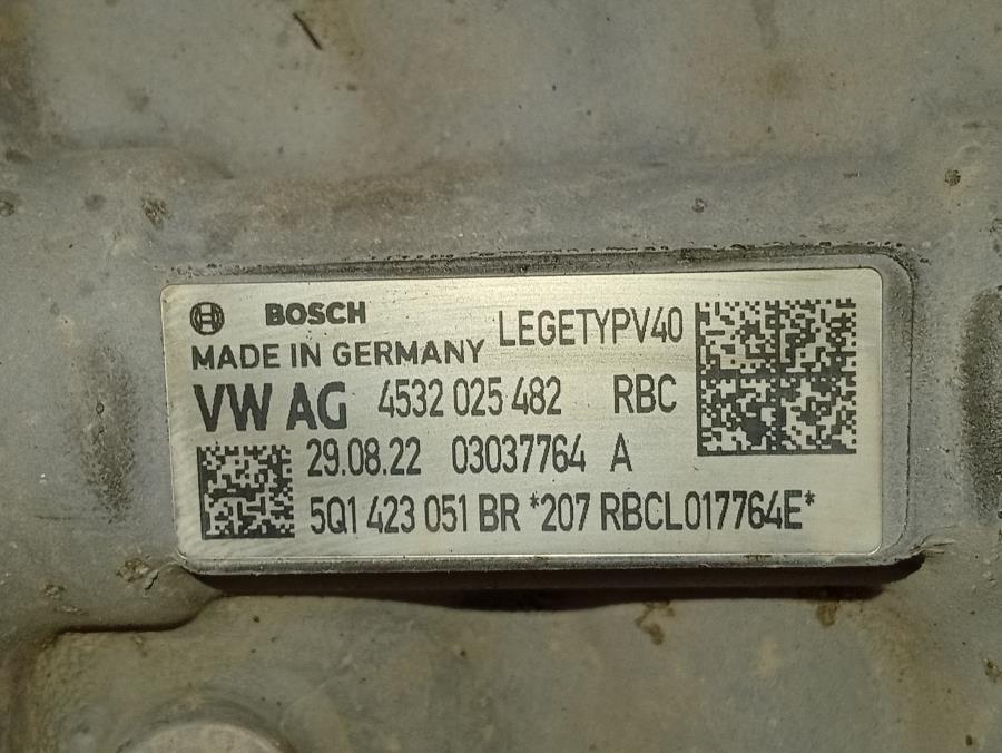 CREMALLERA-ELECTRICA-DE-DIRECCION-VOLKSWAGEN-T-ROC-2-0-TDI-115CV-Ano-2023-Auto-Desguace-Luque