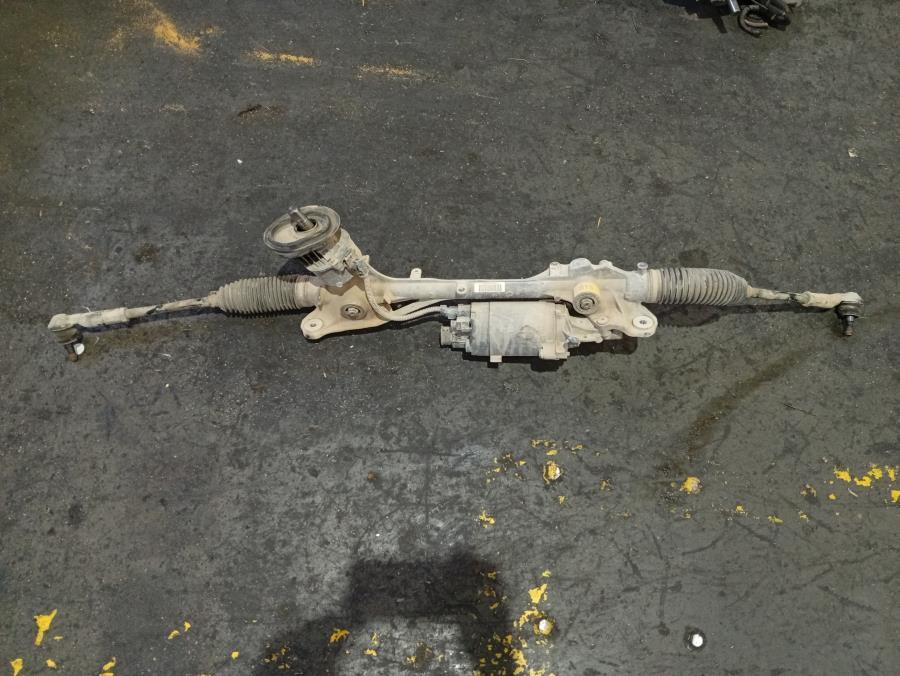CREMALLERA-ELECTRICA-DE-DIRECCION-VOLKSWAGEN-T-ROC-2-0-TDI-115CV-Ano-2023-Auto-Desguace-Luque