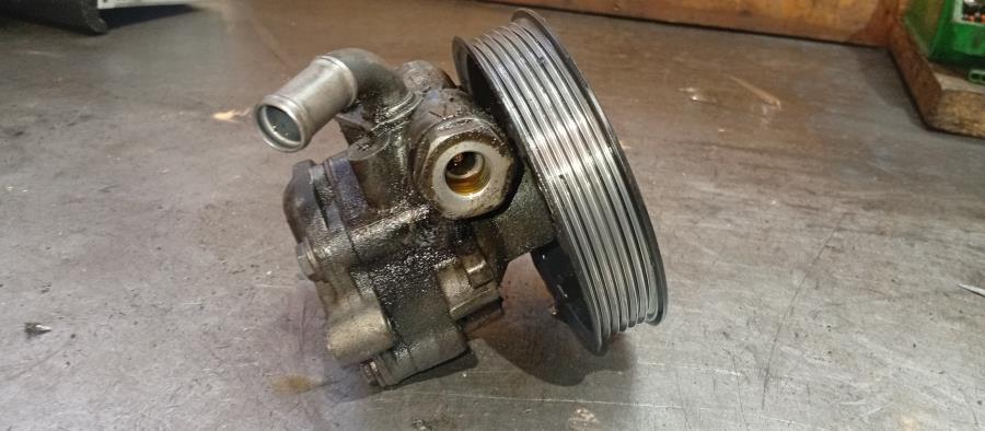 BOMBA-DE-DIRECCION-HIDRAULICA-VOLKSWAGEN-TOUAREG-7L6-3-0-V6-TDI-DPF-224-CV-Ano-2007-Auto-Desguace-Luque