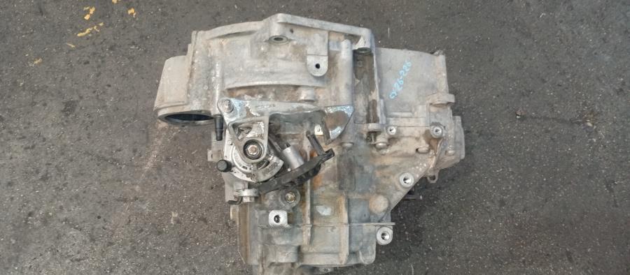 CAJA-DE-CAMBIOS-MANUAL-AUDI-A3-8P-2-0-TDI-140-CV-Ano-2003-Auto-Desguace-Luque