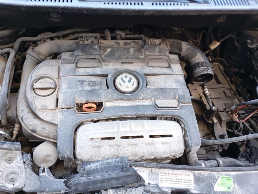 PILOTO-TRASERO-IZQUIERDO-VOLKSWAGEN-TOURAN-1-4-150CV-Ano-2011-Auto-Desguace-Luque