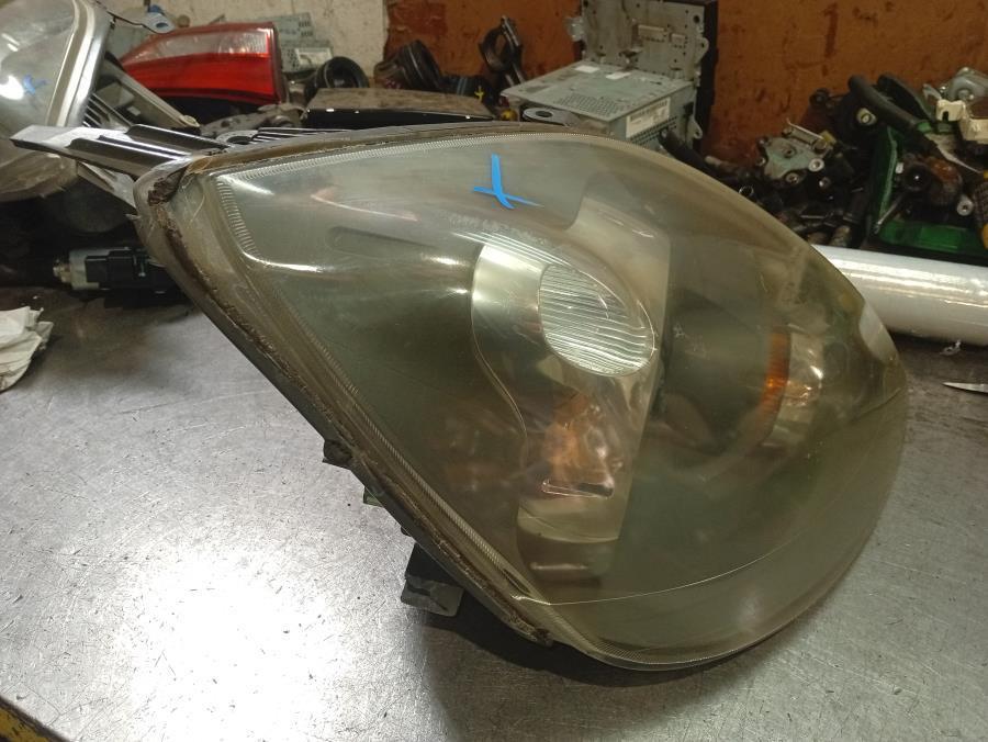 FARO-DELANTERO-DERECHO-FORD-FIESTA-CB1-1-4-TDCI-Ano-2009-Auto-Desguace-Luque