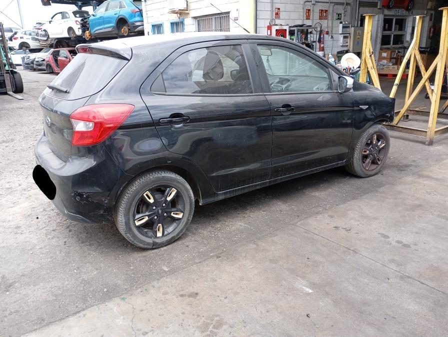 TERCERA-LUZ-DE-FRENO-FORD-KA-1-2-12V-Ano-2017-Auto-Desguace-Luque