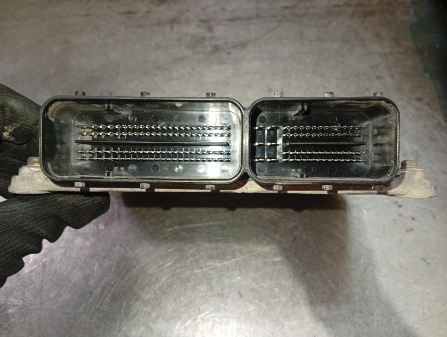 CENTRALITA-DE-MOTOR-OPEL-ASTRA-H-BERLINA-1-7-CDTI-110CV-Ano-2010-Auto-Desguace-Luque