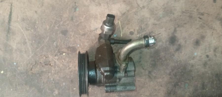 BOMBA-DE-DIRECCION-HIDRAULICA-ROVER-75-1-8-120CV-Ano-1999-Auto-Desguace-Luque