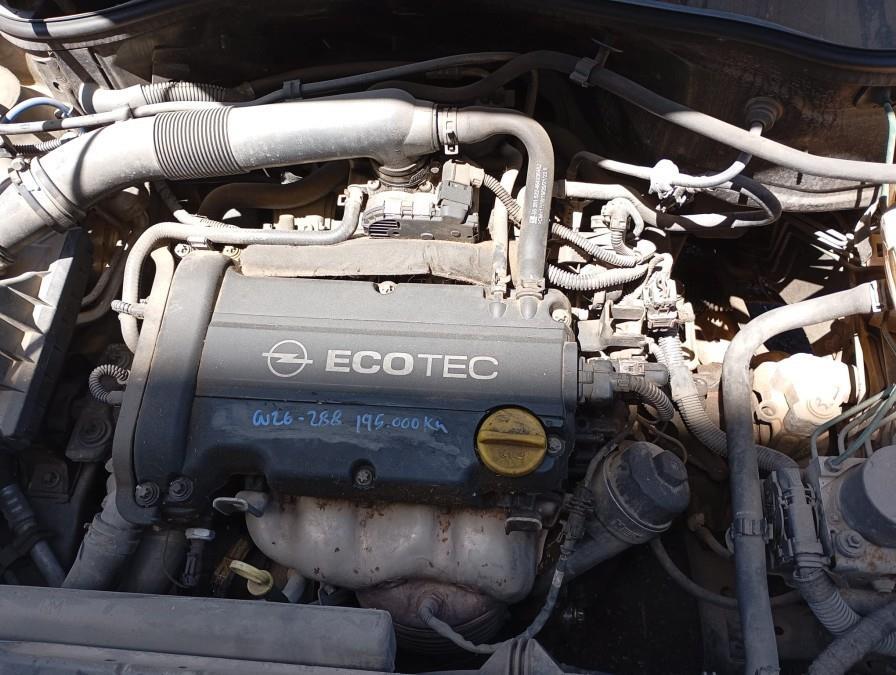 MOTOR-COMPLETO-OPEL-CORSA-C-1-2-Ano-2006-Auto-Desguace-Luque