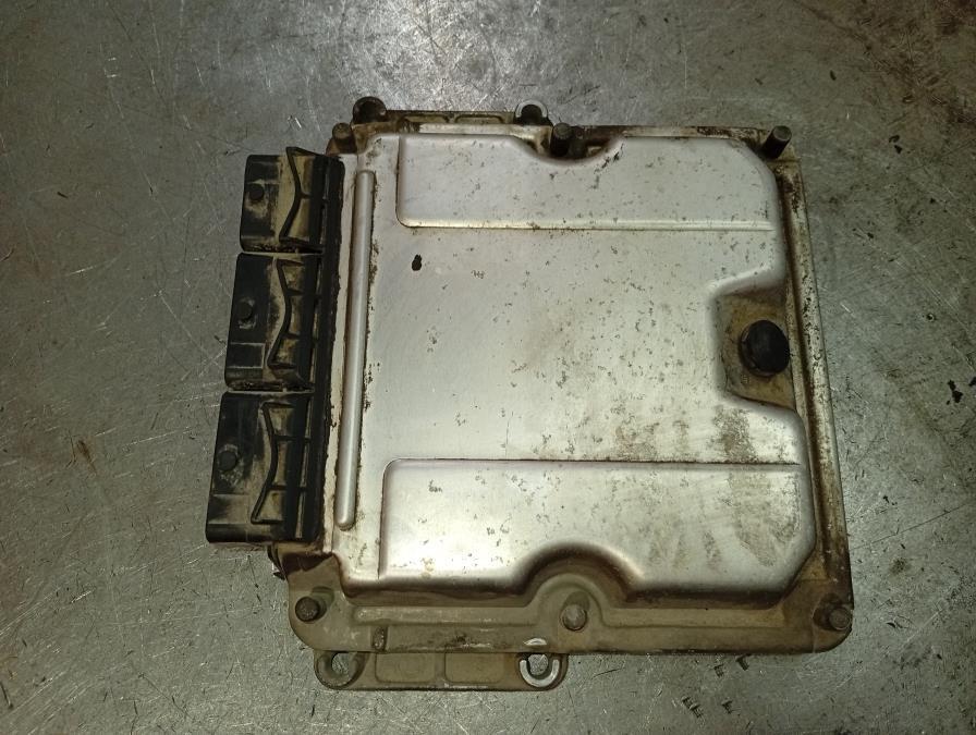 CENTRALITA-DE-MOTOR-RENAULT-LAGUNA-1-9DCI-Ano-2000-Auto-Desguace-Luque