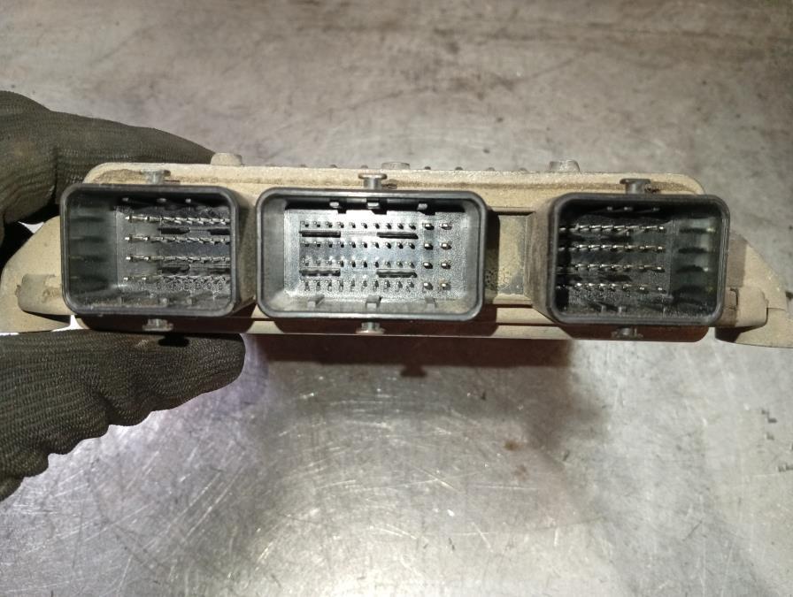 CENTRALITA-DE-MOTOR-CITROEN-C2-1-4-HDI-68-CV-Ano-2006-Auto-Desguace-Luque