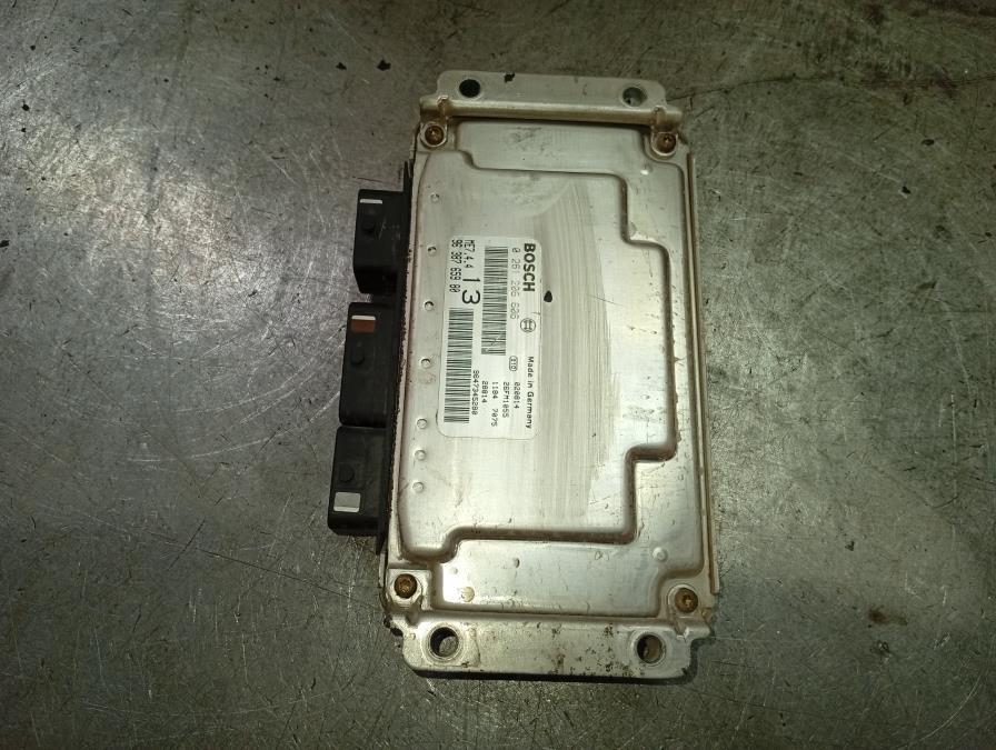 CENTRALITA-DE-MOTOR-CITROEN-XSARA-BERLINA-1-6-16V-109CV-Ano-2002-Auto-Desguace-Luque