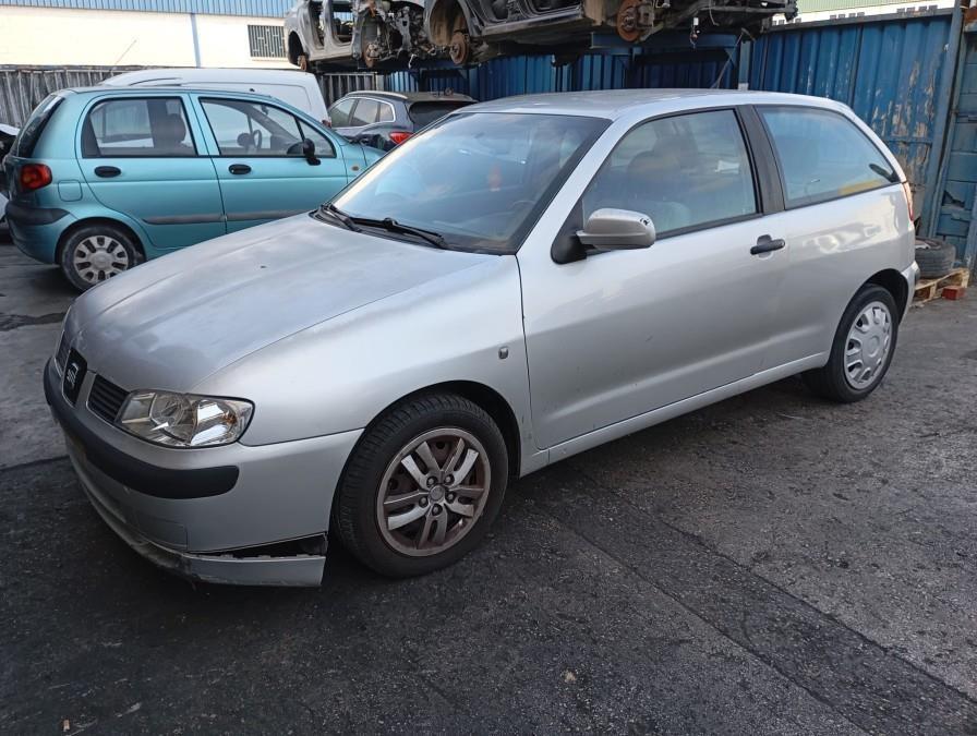 FARO-DELANTERO-DERECHO-SEAT-IBIZA-6K2-1-9-SDI-Ano-1999-Auto-Desguace-Luque
