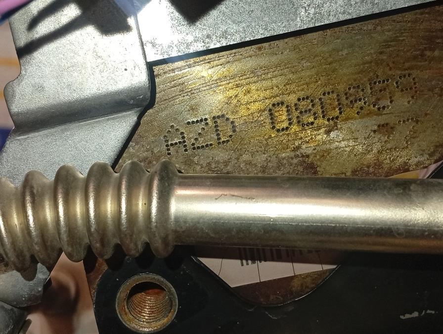 MOTOR-COMPLETO-VOLKSWAGEN-GOLF-IV-BERLINA-1J1-1-6-16V-105CV-Ano-2001-Auto-Desguace-Luque