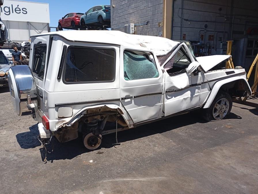 FARO-DELANTERO-IZQUIERDO-MERCEDES-CLASE-G-W463-TODO-TERRENO-3-0-CDI-CAT-245CV-Ano-2016-Auto-Desguace-Luque