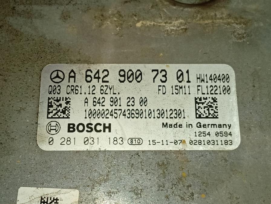 CENTRALITA-DE-MOTOR-MERCEDES-CLASE-G-W463-TODO-TERRENO-3-0-CDI-CAT-245CV-Ano-2016-Auto-Desguace-Luque